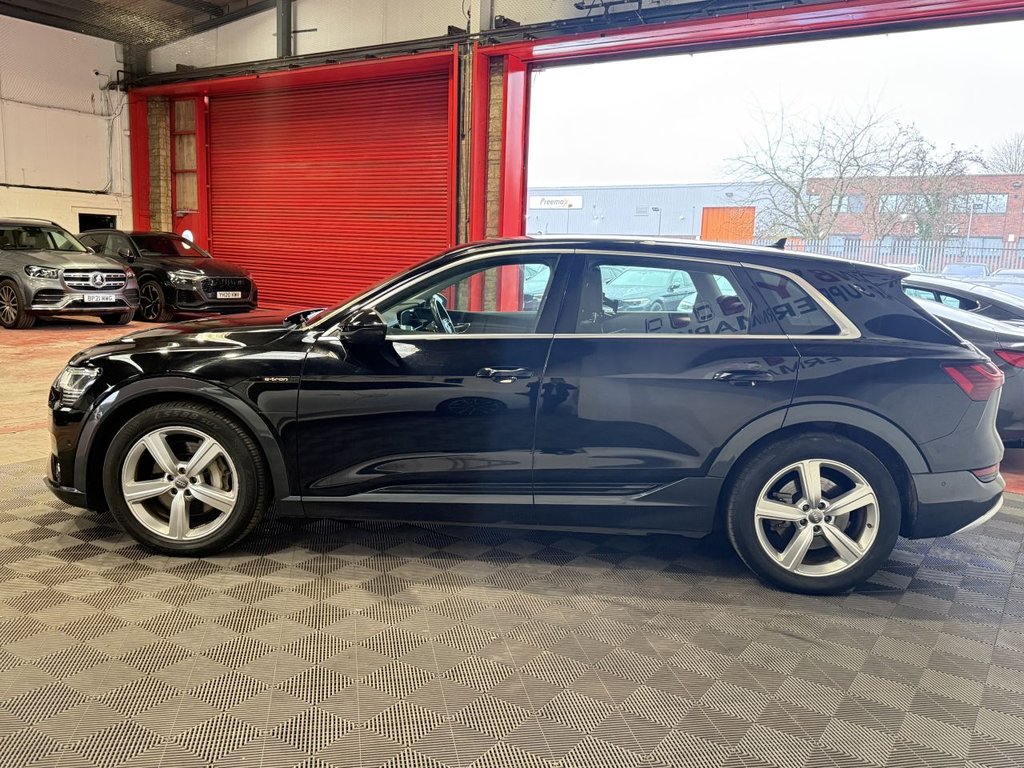 Used Audi e-tron 2020 for sale - 77319583: Photo 6
