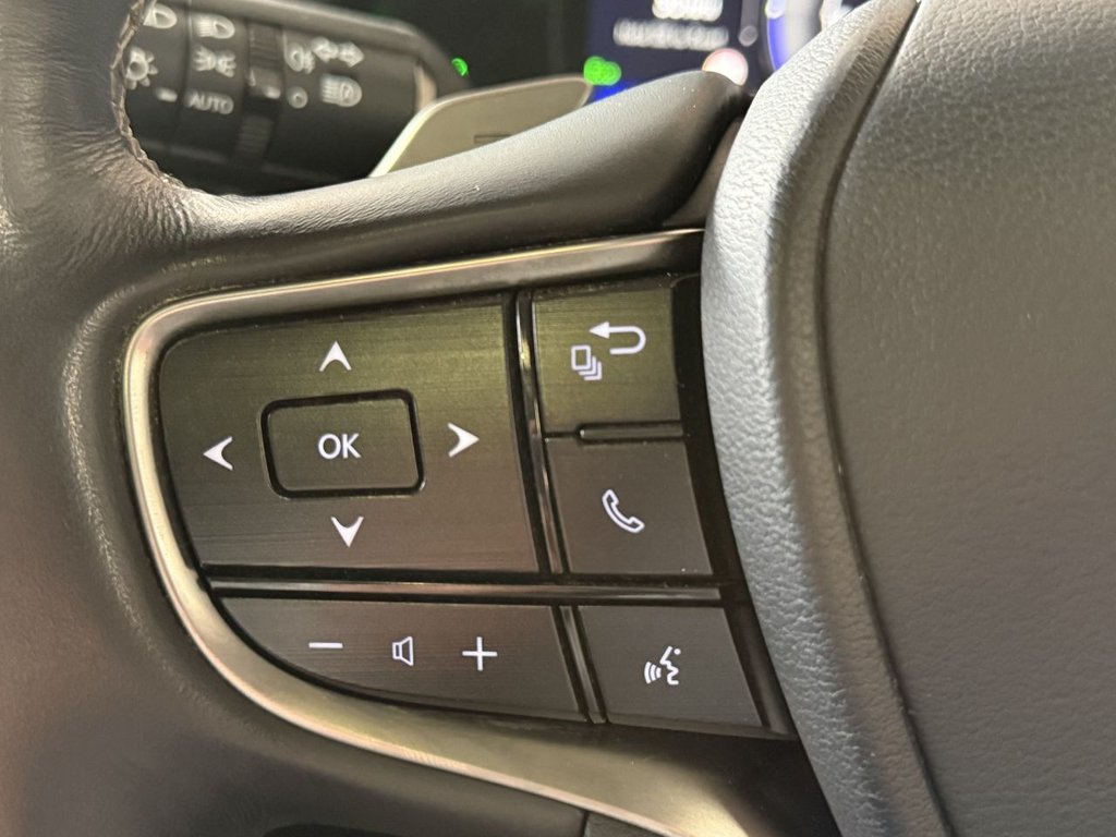 Used Lexus ES 2019 for sale - 76445782: Photo 36