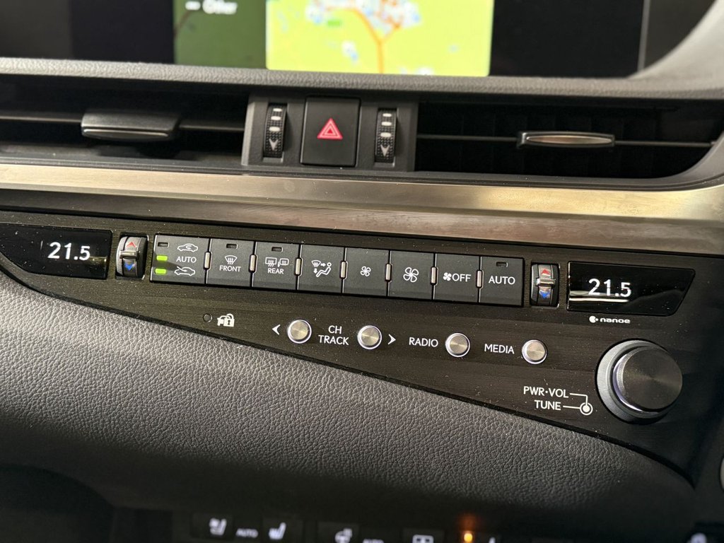 Used Lexus ES 2019 for sale - 76445782: Photo 47