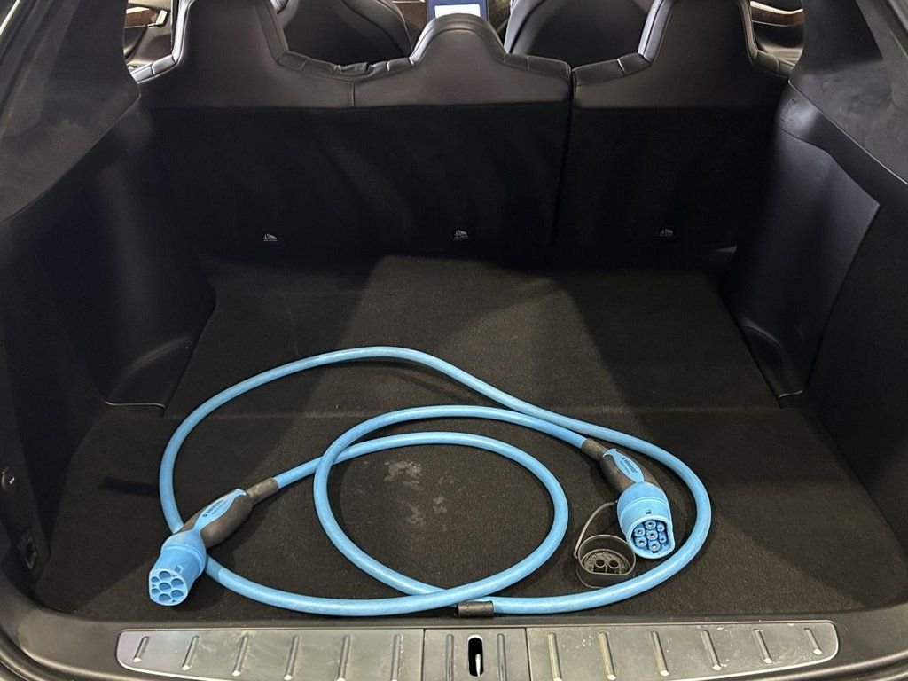 Used Tesla Model X 2019 for sale - 77020414: Photo 17