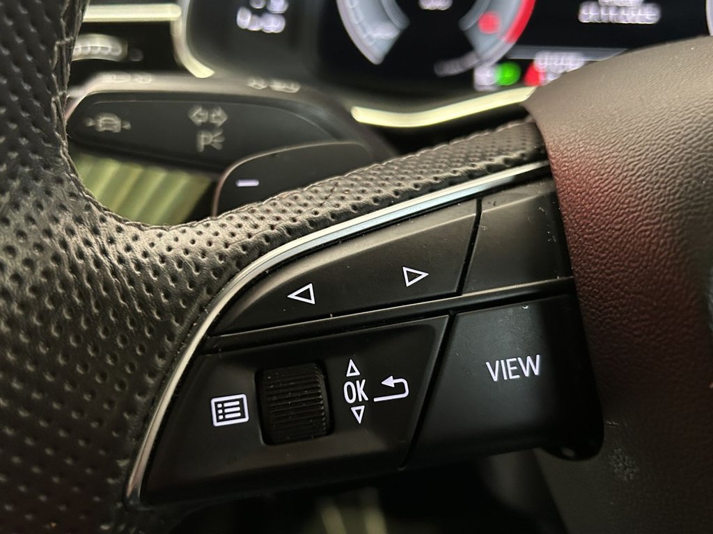 Used Audi Q7 2020 for sale - 76632463: Photo 35