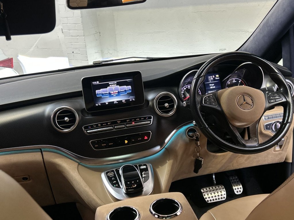 Used Mercedes-Benz V-Class 2017 for sale - 76570611: Photo 43