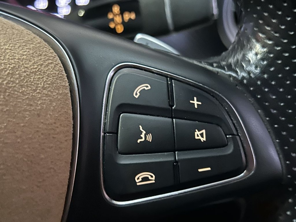 Used Mercedes-Benz V-Class 2017 for sale - 76570611: Photo 47