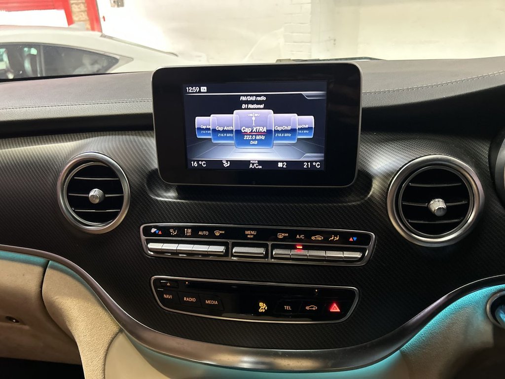 Used Mercedes-Benz V-Class 2017 for sale - 76570611: Photo 49