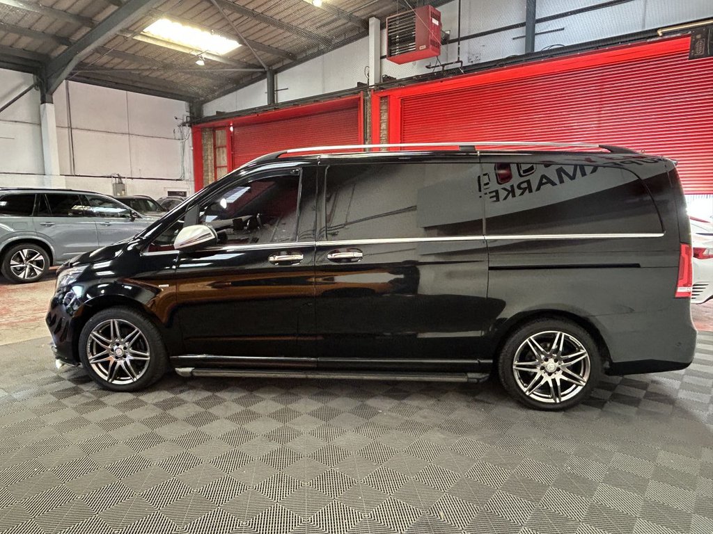 Used Mercedes-Benz V-Class 2017 for sale - 76570611: Photo 5