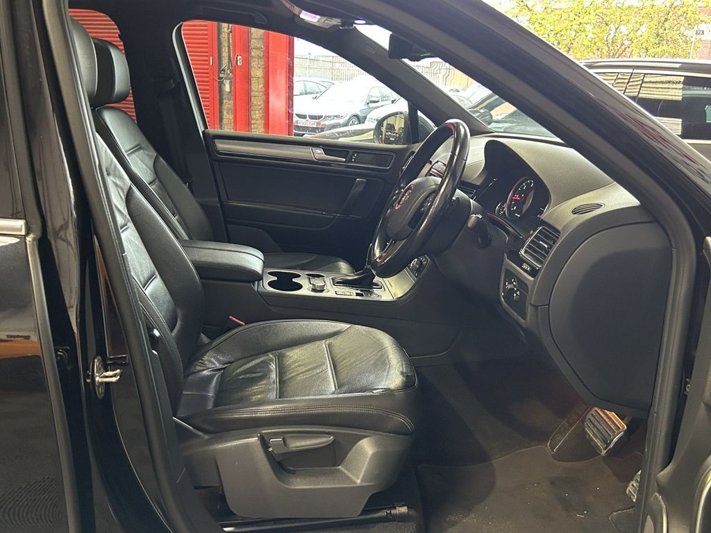 Used Volkswagen Touareg 2016 for sale - 76317211: Photo 29