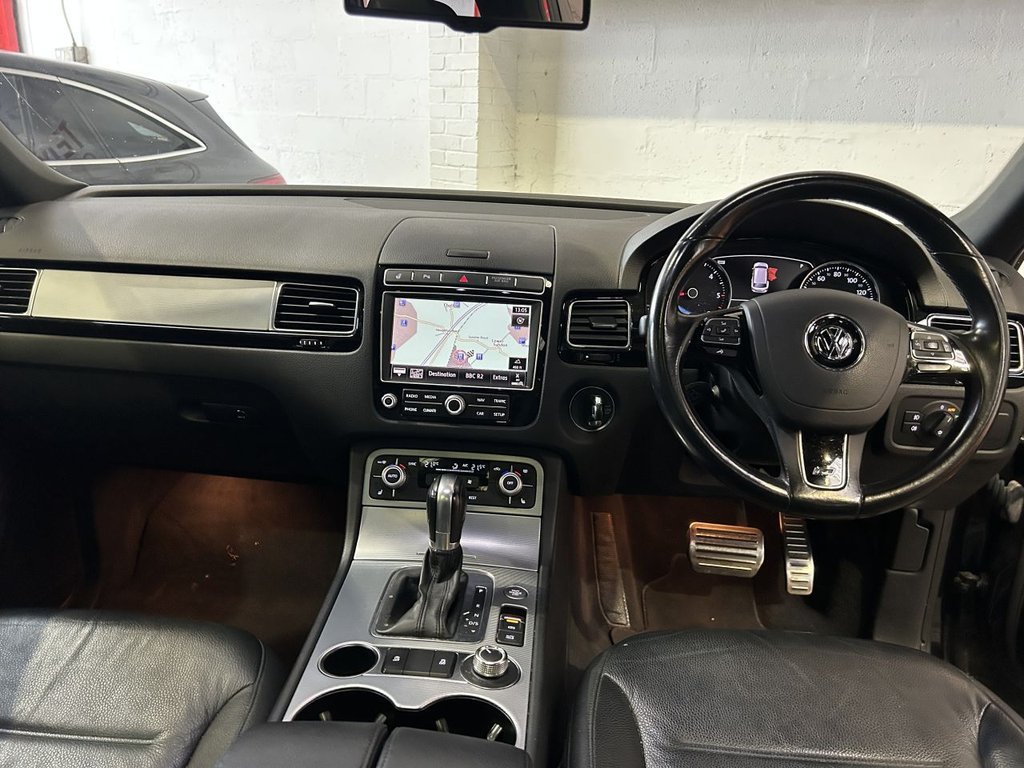 Used Volkswagen Touareg 2016 for sale - 76317211: Photo 33