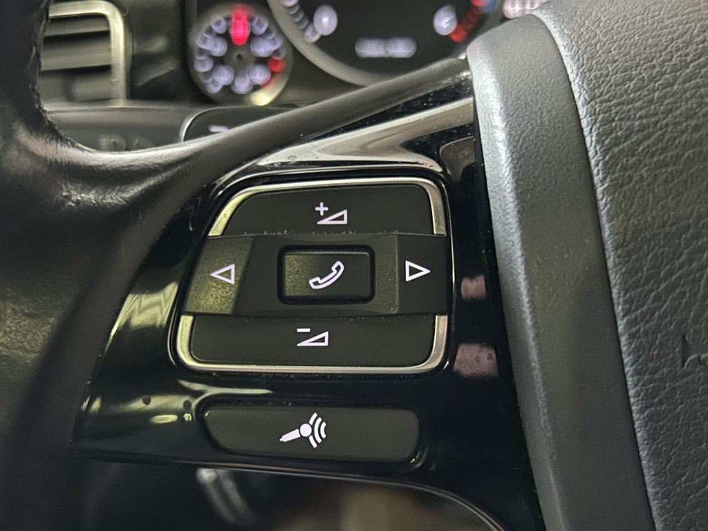 Used Volkswagen Touareg 2016 for sale - 76317211: Photo 35