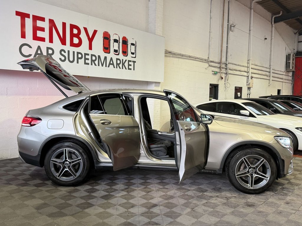 Used Mercedes-Benz GLC 2020 for sale - 77534353: Photo 11