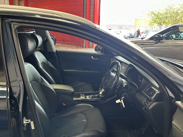 Used Kia Optima 2018 for sale - 76173127: Photo 15