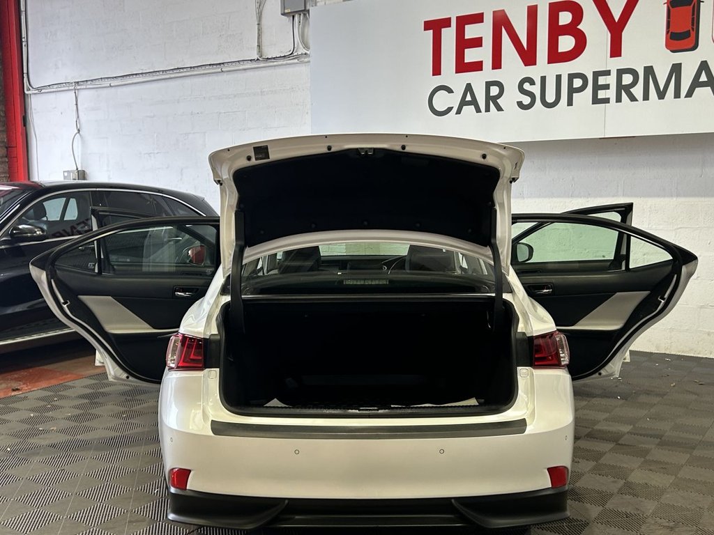 Used Lexus IS 2016 for sale - 77065044: Photo 15