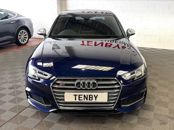 Used Audi A4 2018 for sale - 78241432: Photo