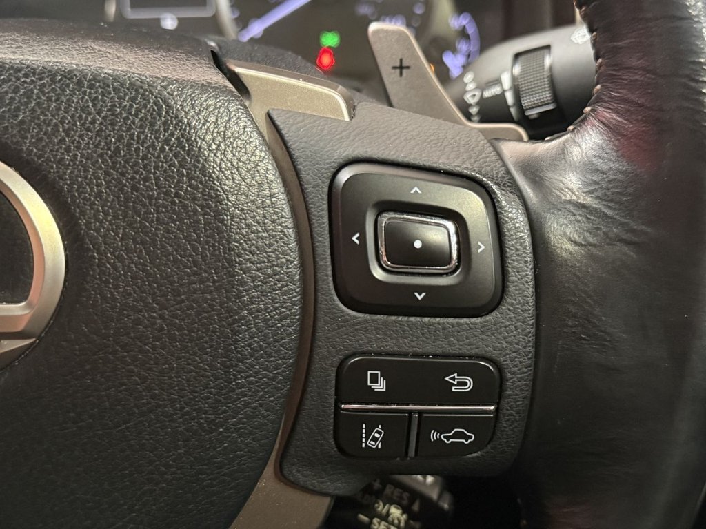 Used Lexus IS 2018 for sale - 76888610: Photo 38