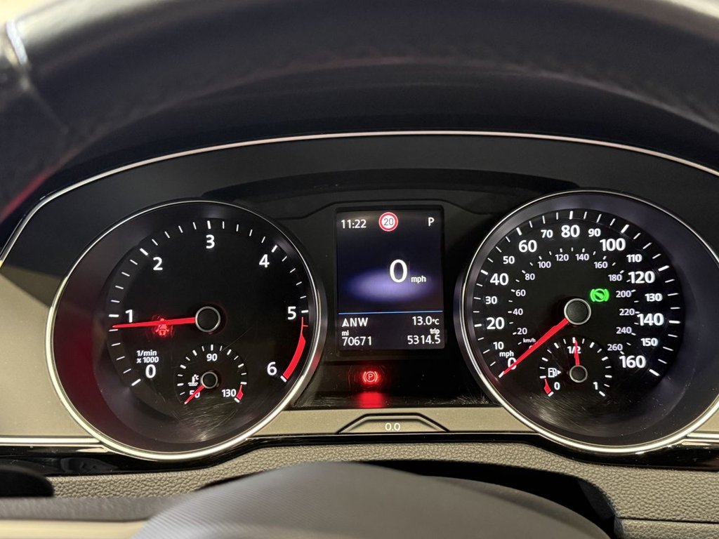 Used Volkswagen Passat 2020 for sale - 76223966: Photo 43