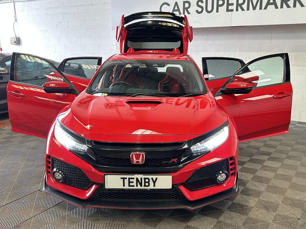 Used Honda Civic 2017 for sale - 77636811: Photo 12