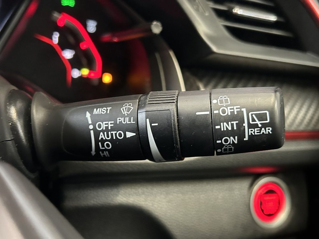 Used Honda Civic 2017 for sale - 77636811: Photo 39