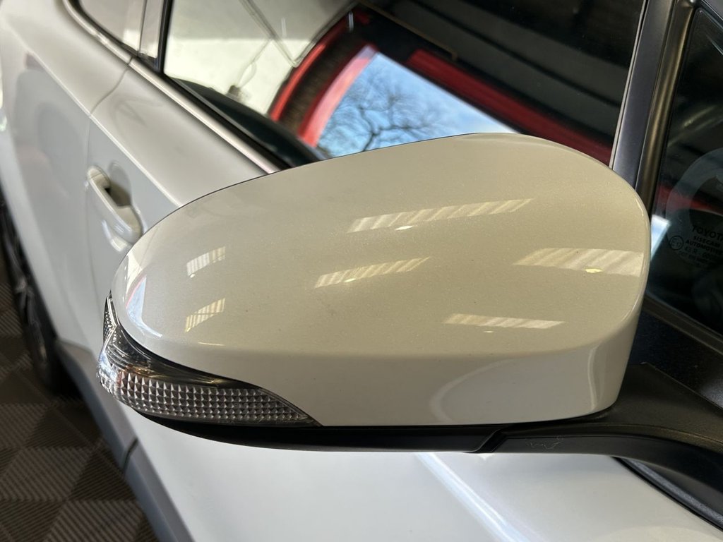 Used Toyota C-HR 2020 for sale - 76623295: Photo 22