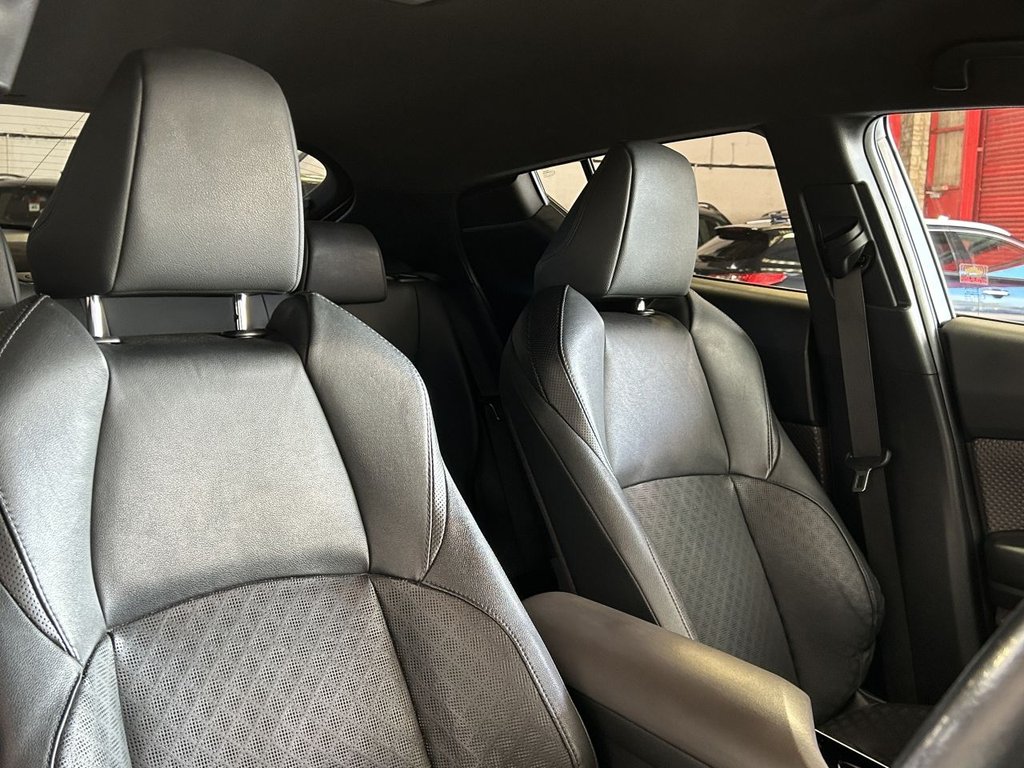 Used Toyota C-HR 2020 for sale - 76623295: Photo 28