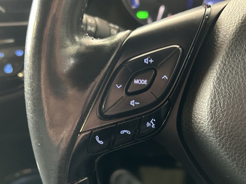 Used Toyota C-HR 2020 for sale - 76623295: Photo 33