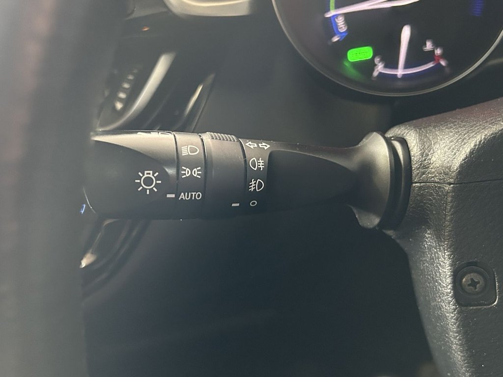 Used Toyota C-HR 2020 for sale - 76623295: Photo 35