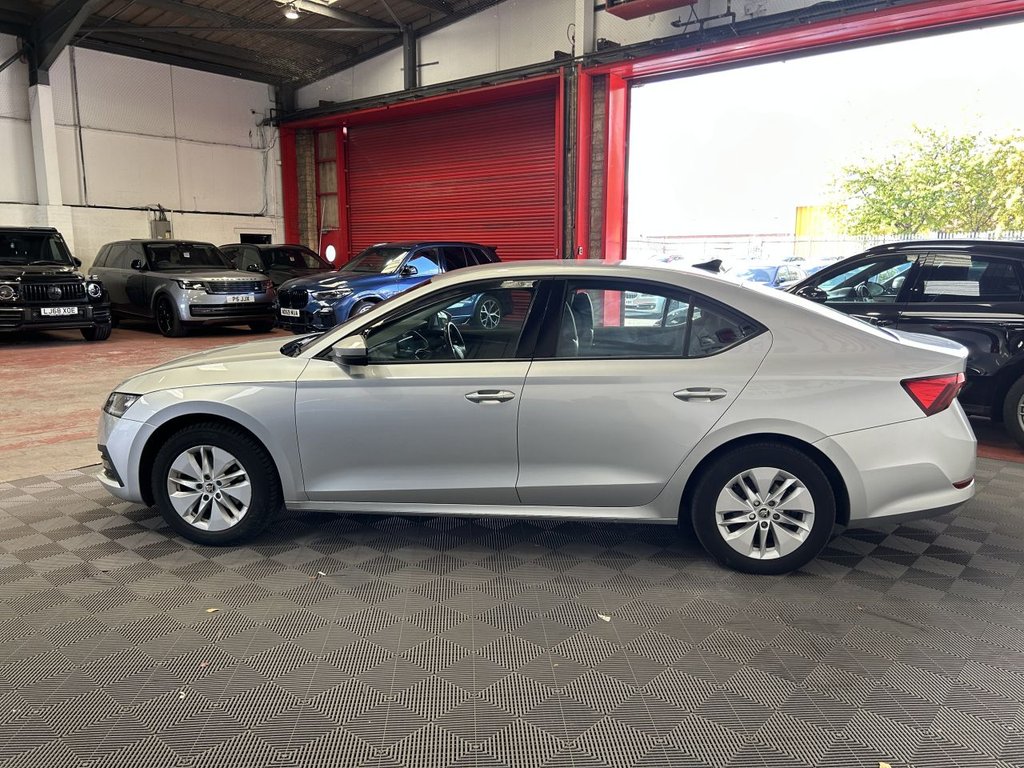 Used Skoda Octavia 2024 for sale - 76092862: Photo 6