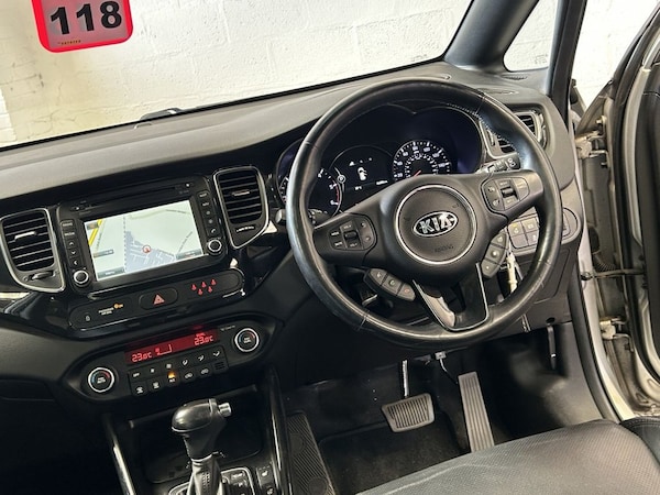 Used Kia Carens 2015 for sale - 74708140: Photo 34