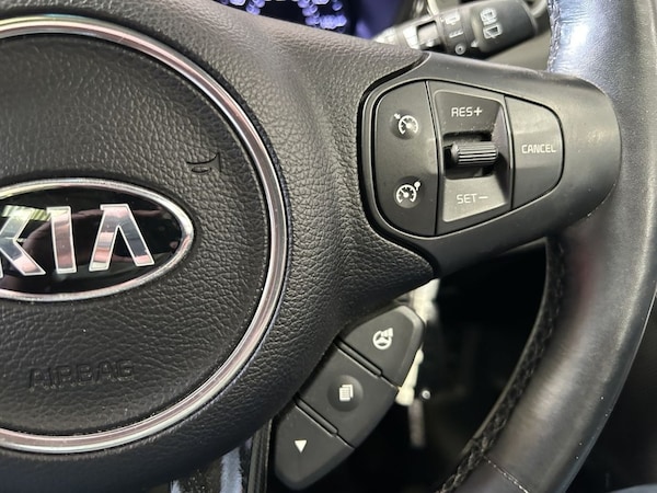 Used Kia Carens 2015 for sale - 74708140: Photo 38