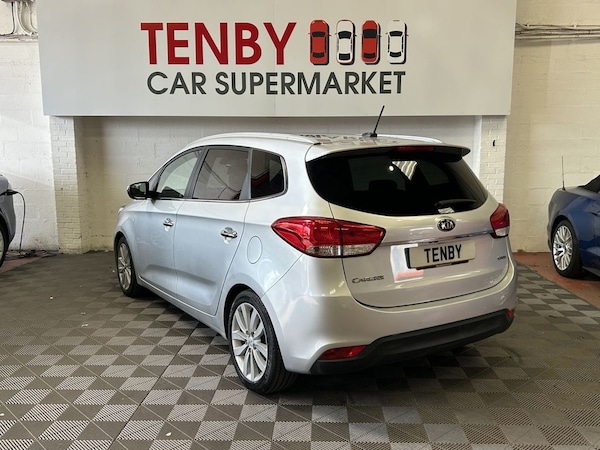Used Kia Carens 2015 for sale - 74708140: Photo 7