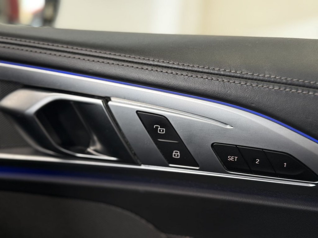 Used BMW 8 Series 2020 for sale - 77680620: Photo 45
