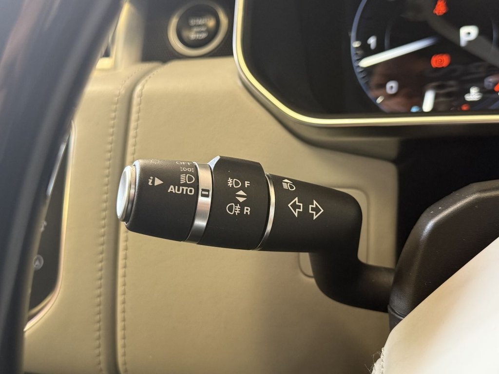 Used Land Rover Range Rover 2016 for sale - 76740472: Photo 40