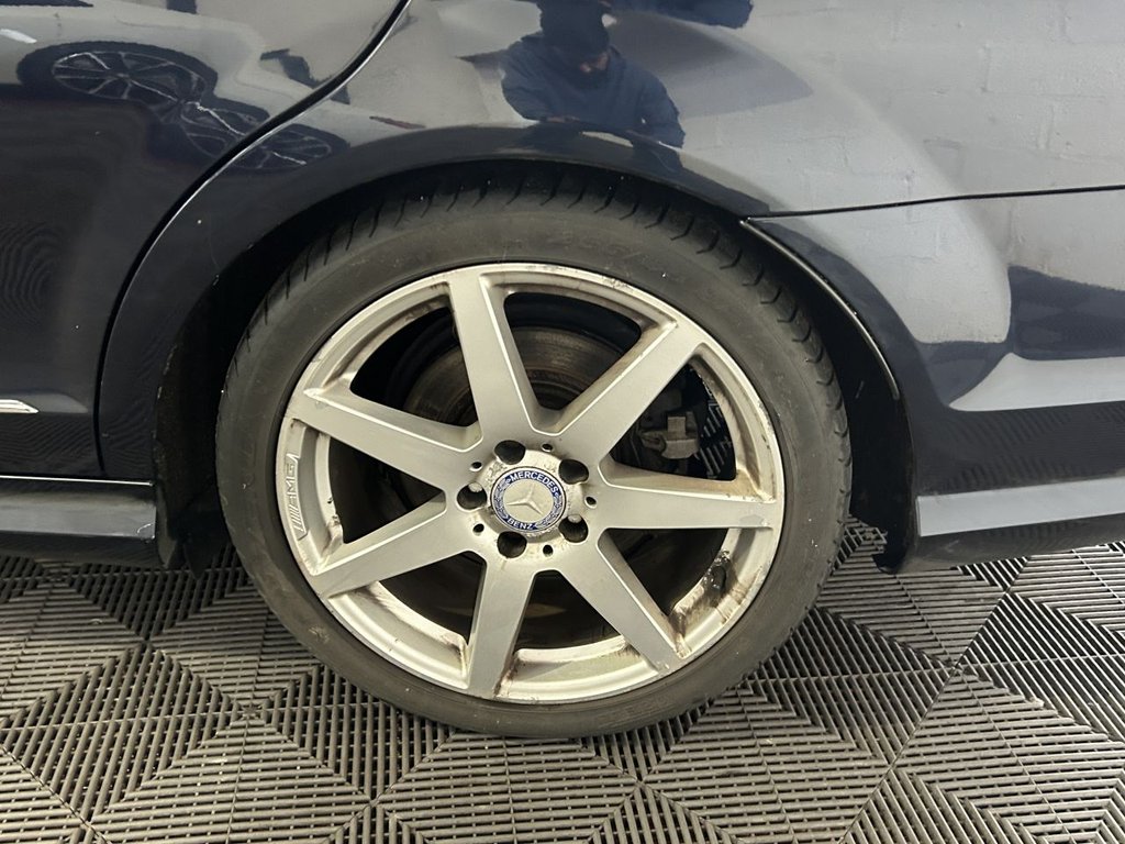 Used Mercedes-Benz C Class 2011 for sale - 77620947: Photo 18