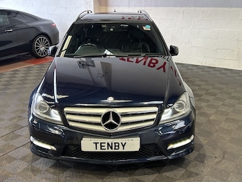 Used Mercedes-Benz C Class 2011 for sale - 77620947: Photo