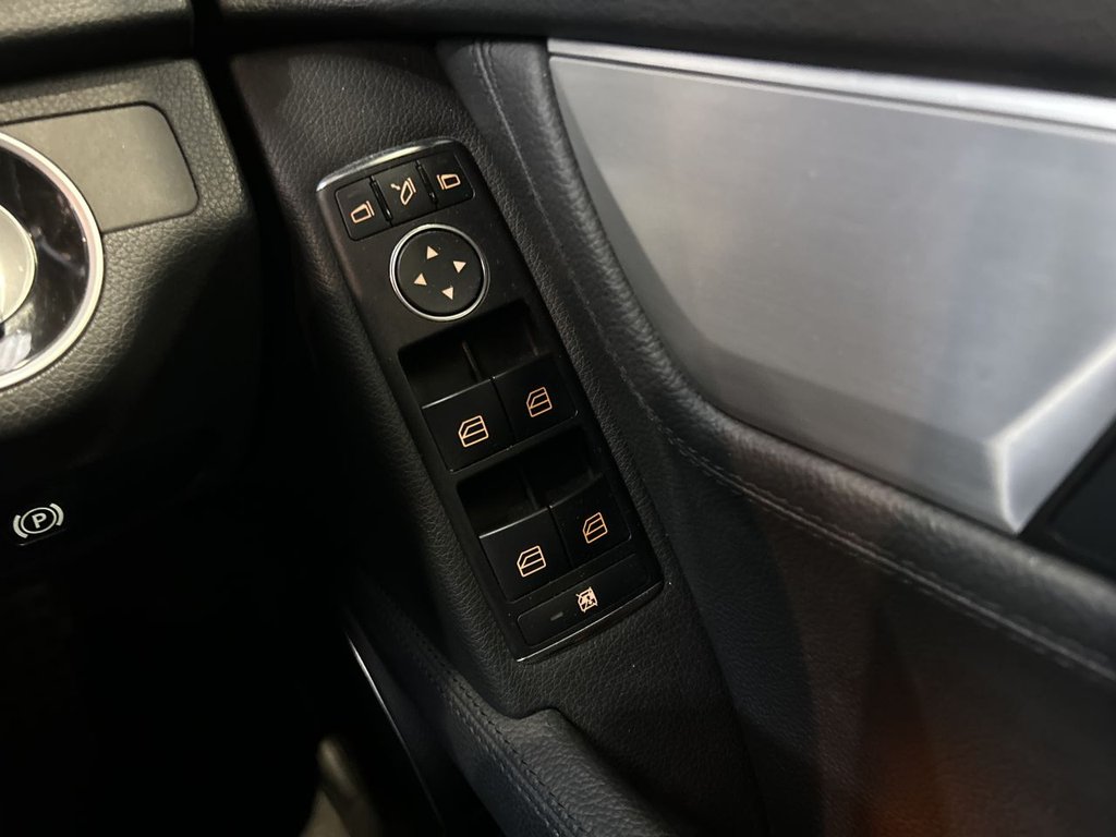 Used Mercedes-Benz C Class 2011 for sale - 77620947: Photo 40