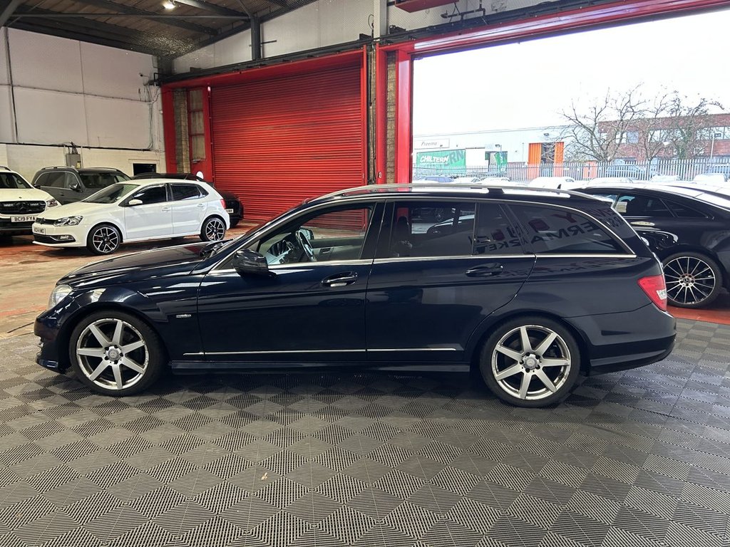 Used Mercedes-Benz C Class 2011 for sale - 77620947: Photo 7