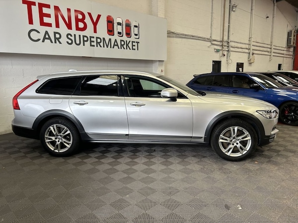 Used Volvo V90 2017 for sale - 75336033: Photo 10