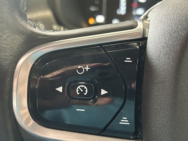 Used Volvo V90 2017 for sale - 75336033: Photo 37