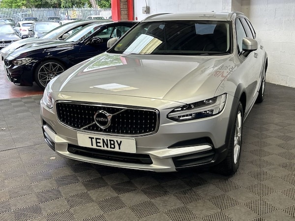 Used Volvo V90 2017 for sale - 75336033: Photo 4