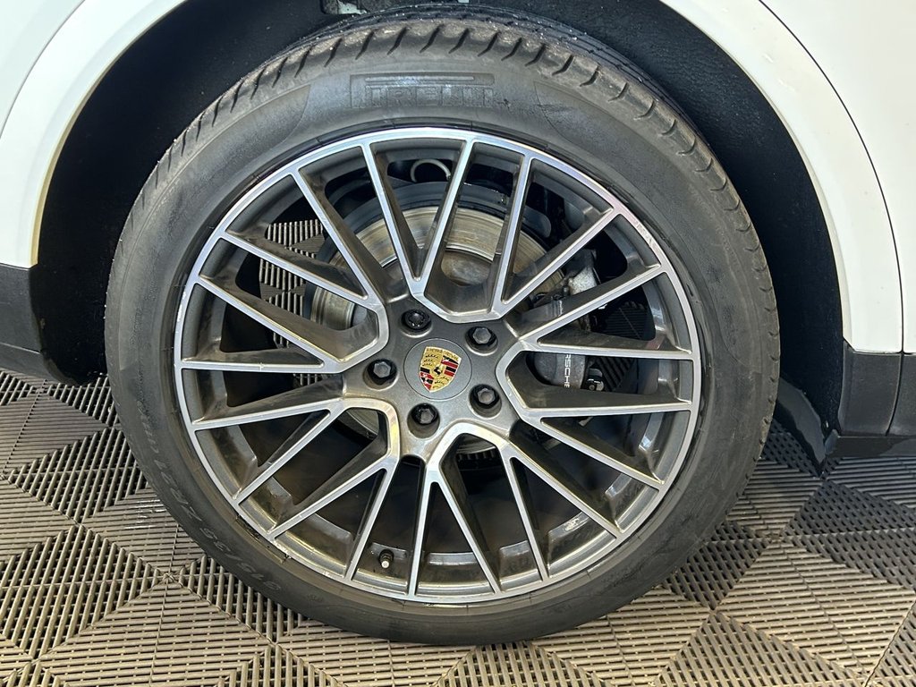 Used Porsche Cayenne 2018 for sale - 76783808: Photo 26