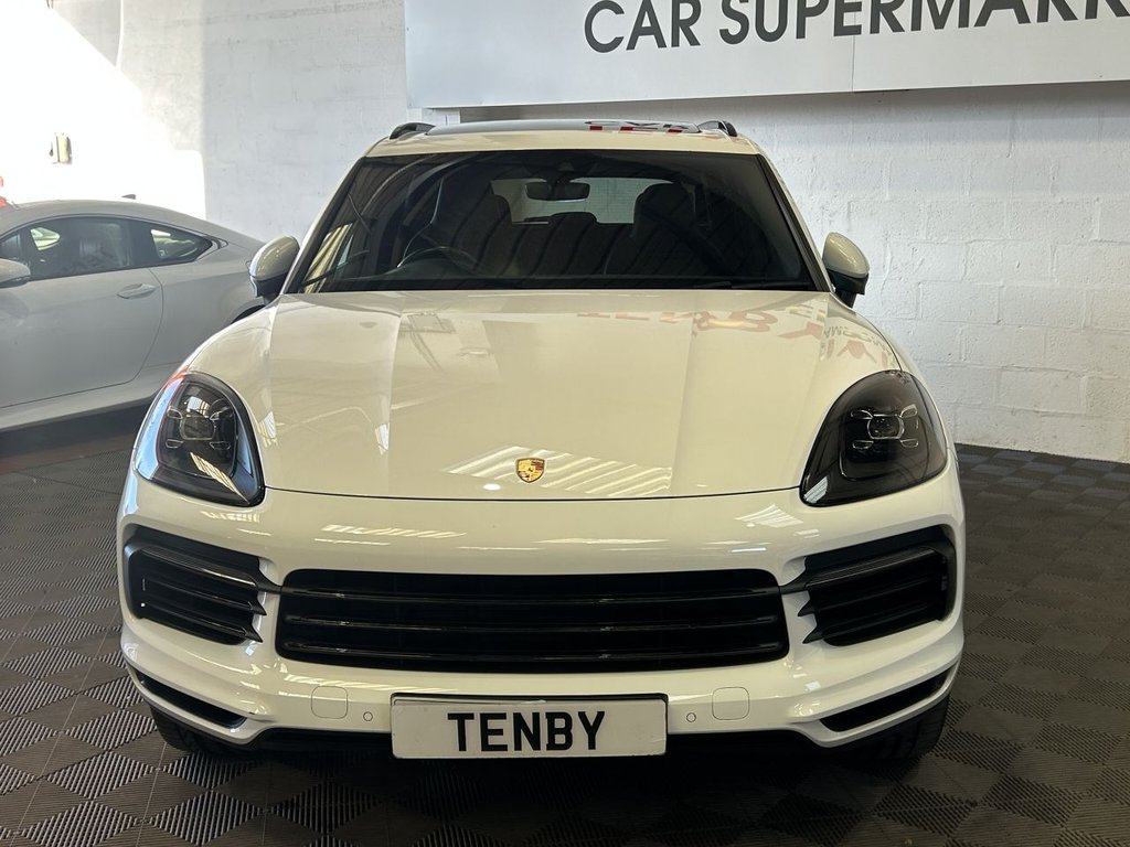 Used Porsche Cayenne 2018 for sale - 76783808: Photo 3
