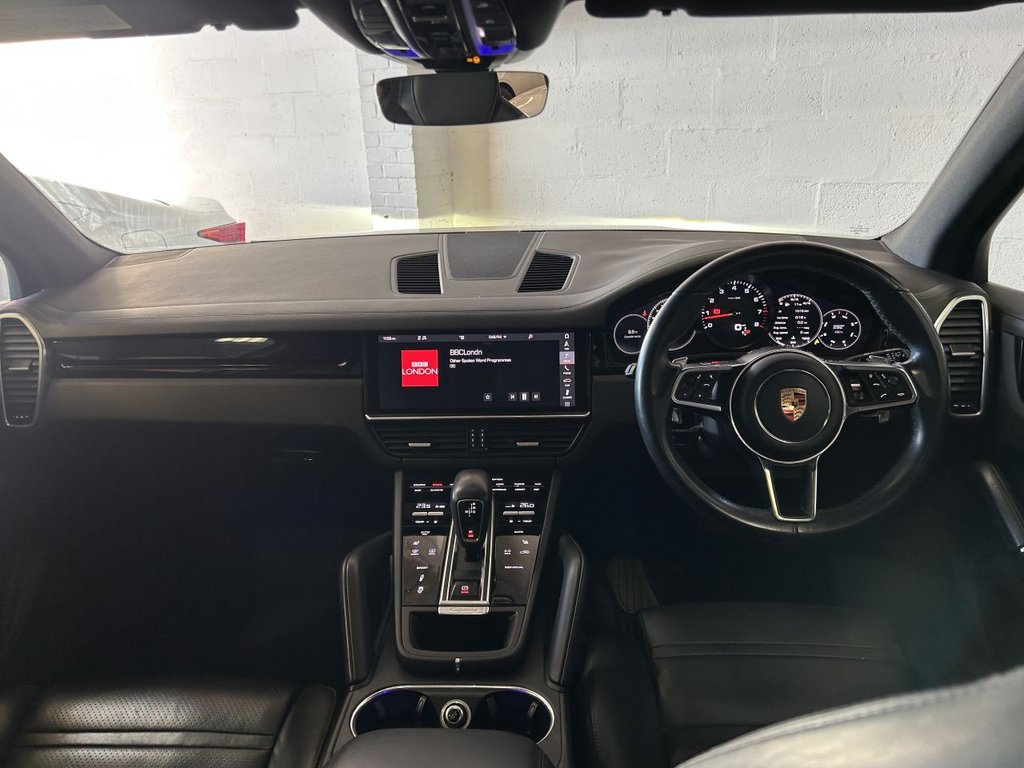 Used Porsche Cayenne 2018 for sale - 76783808: Photo 32