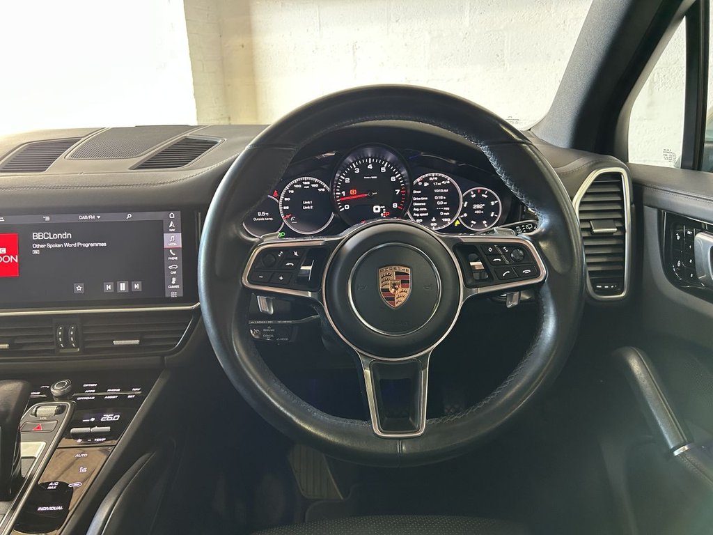 Used Porsche Cayenne 2018 for sale - 76783808: Photo 36