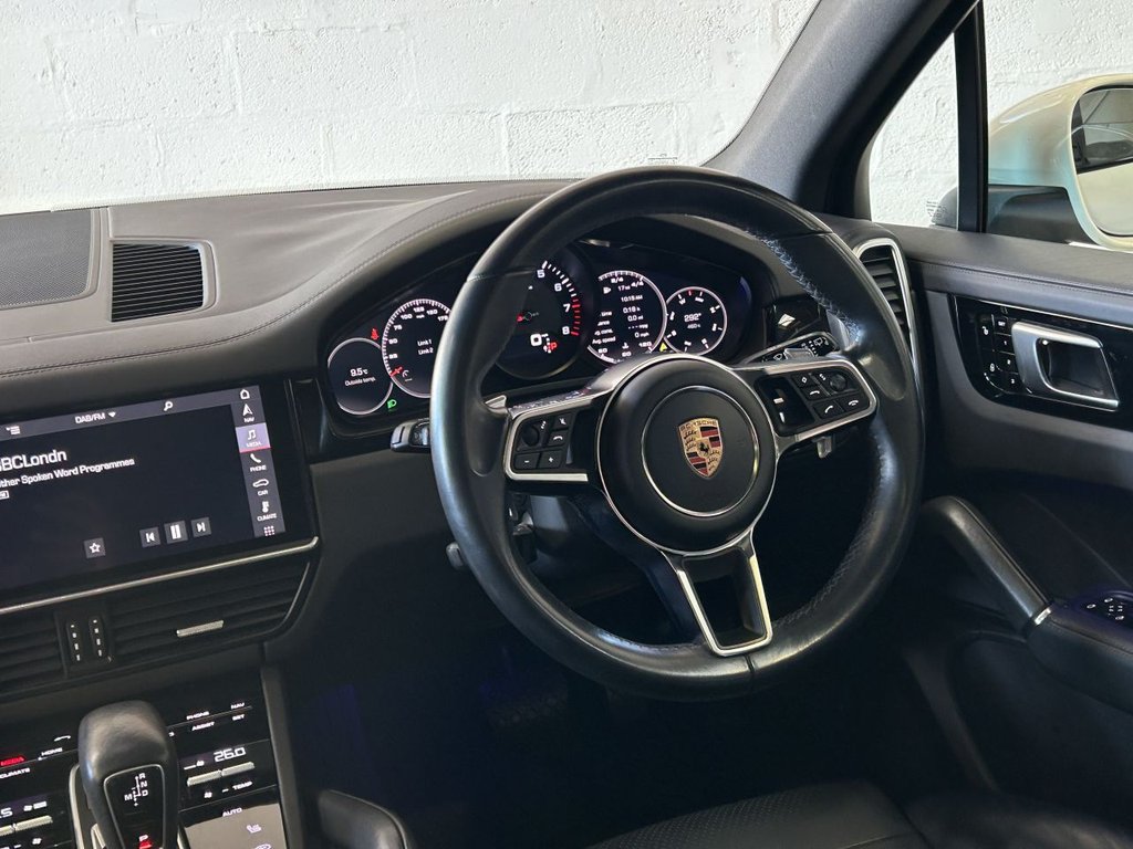 Used Porsche Cayenne 2018 for sale - 76783808: Photo 38