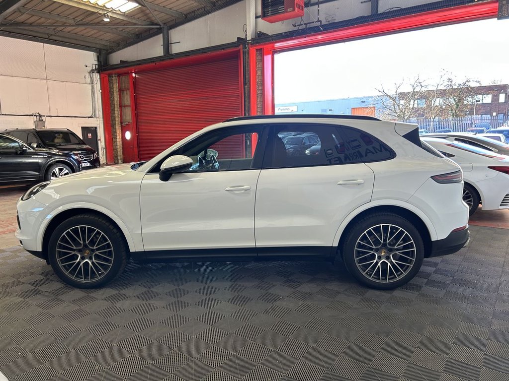 Used Porsche Cayenne 2018 for sale - 76783808: Photo 6