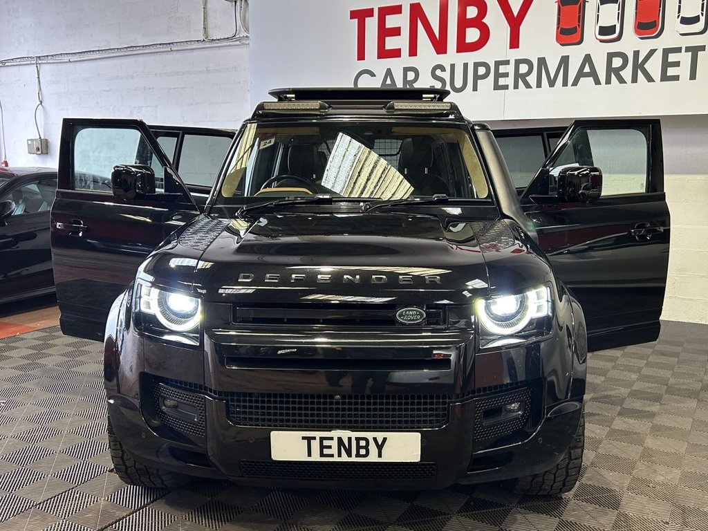 Used Land Rover Defender 2021 for sale - 77572028: Photo 10