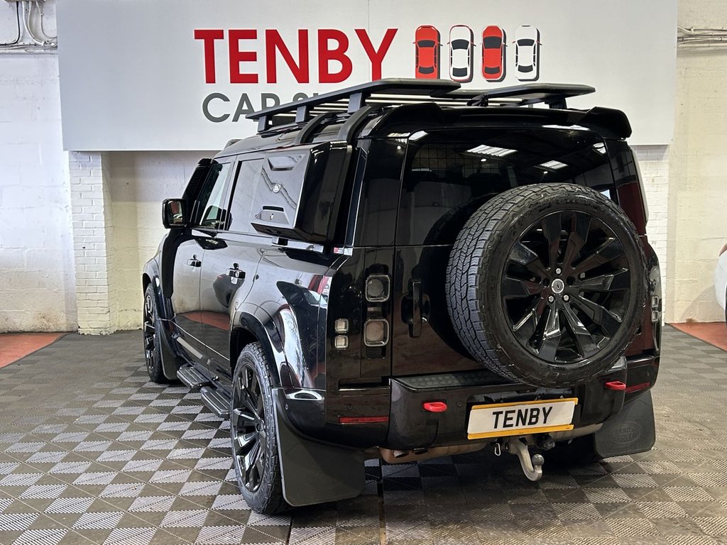 Used Land Rover Defender 2021 for sale - 77572028: Photo 12