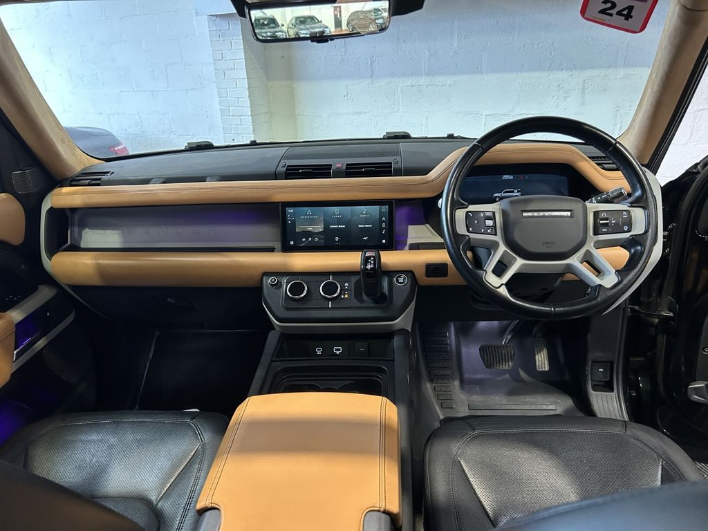 Used Land Rover Defender 2021 for sale - 77572028: Photo 24