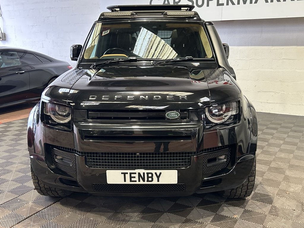 Used Land Rover Defender 2021 for sale - 77572028: Photo 4