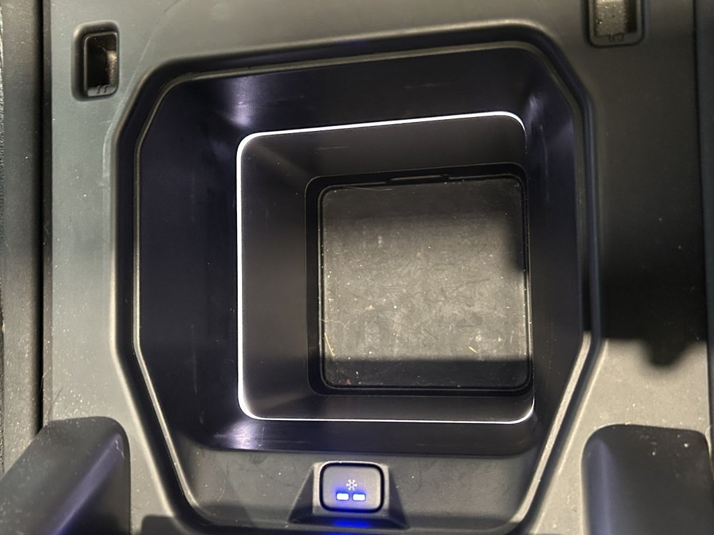 Used Land Rover Defender 2021 for sale - 77572028: Photo 42