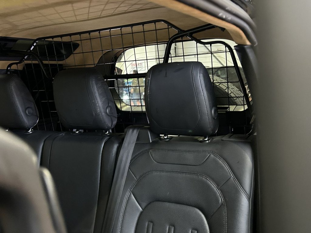 Used Land Rover Defender 2021 for sale - 77572028: Photo 48