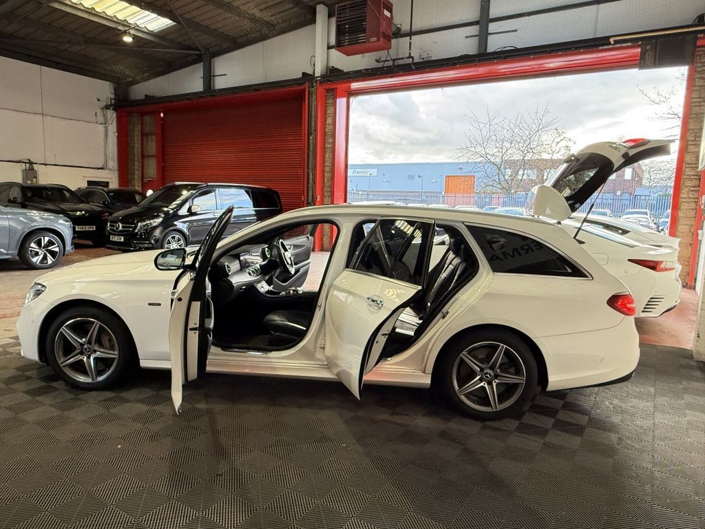 Used Mercedes-Benz E Class 2019 for sale - 76520543: Photo 11